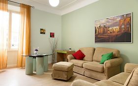 Beautiful Apartment In San Giovanni Close To Colosseo